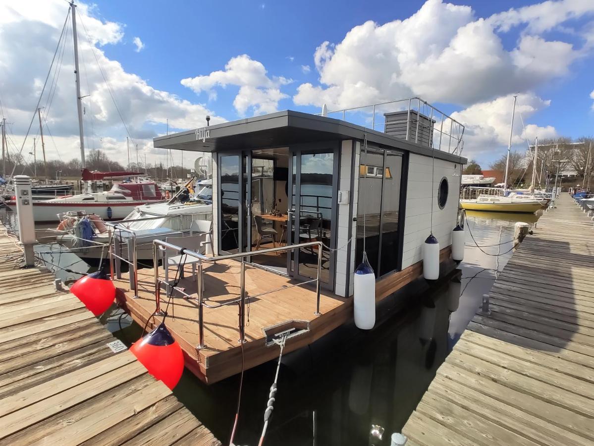 فندق Hausboot Hilja شلسفيغ المظهر الخارجي الصورة