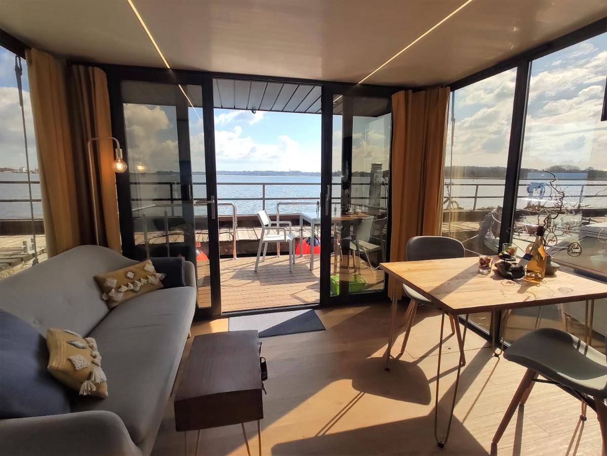 فندق Hausboot Hilja شلسفيغ المظهر الخارجي الصورة